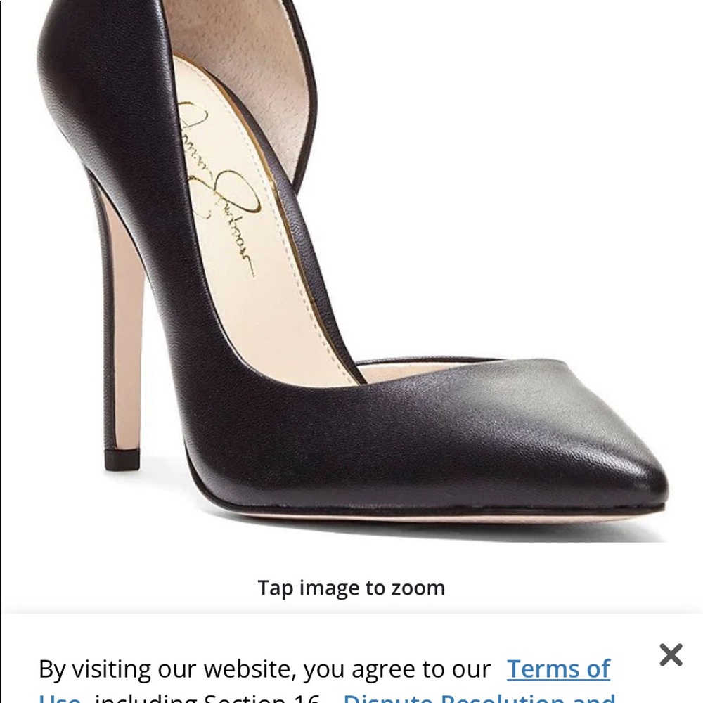 Black 4 inch pumps